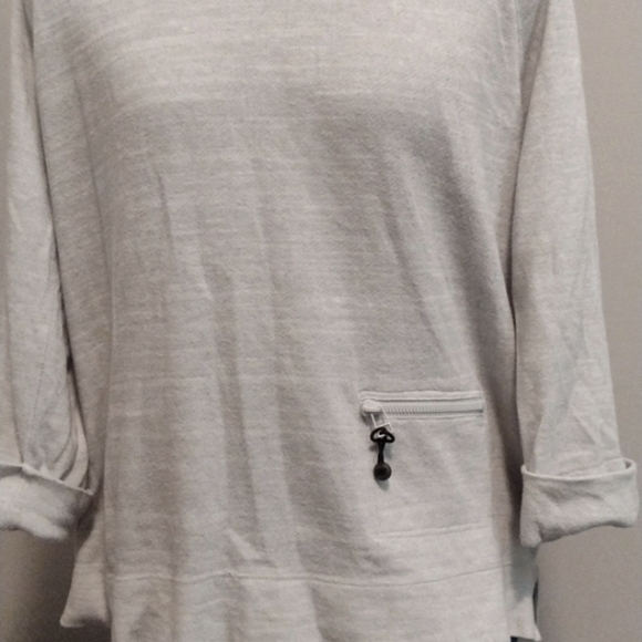 JONES NEW YORK Oversize Grey Long Crop Style SWEATSHIRT with CUTEfront POCKET!! - Picture 7 of 7